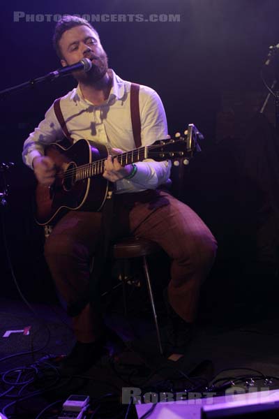 MUGISON - 2010-02-21 - PARIS - La Maroquinerie - 